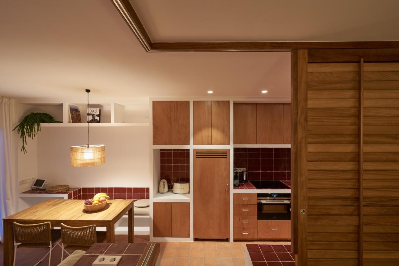 Beachfront Suite In Cadaques Center Zewnętrze zdjęcie